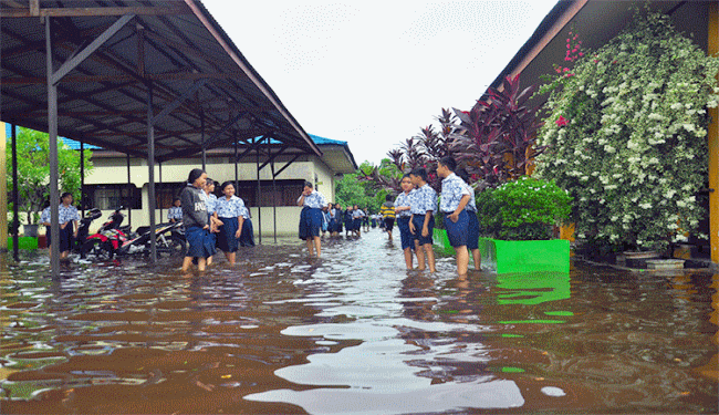 Curah Hujan Tinggi SMP Negeri 5 Tanjungbalai Tergenang Banjir