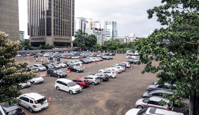 Fasilitas Park dan Ride di Terminal Kp Rambutan Jadi Tempat Parkir Massal, Tarifnya 25 Ribu / Hari