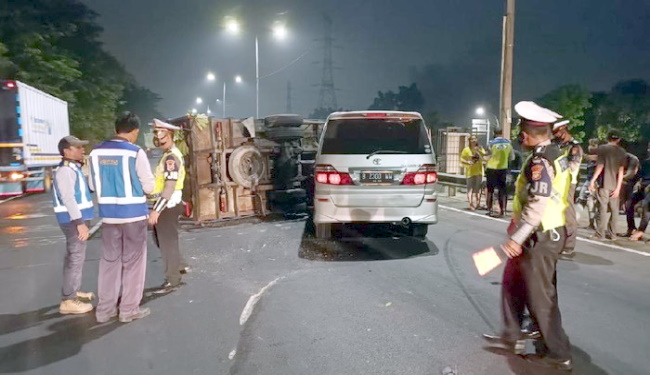 “None” Jakarta Tewas dalam Tabrakan Beruntun di Tol Cengkareng