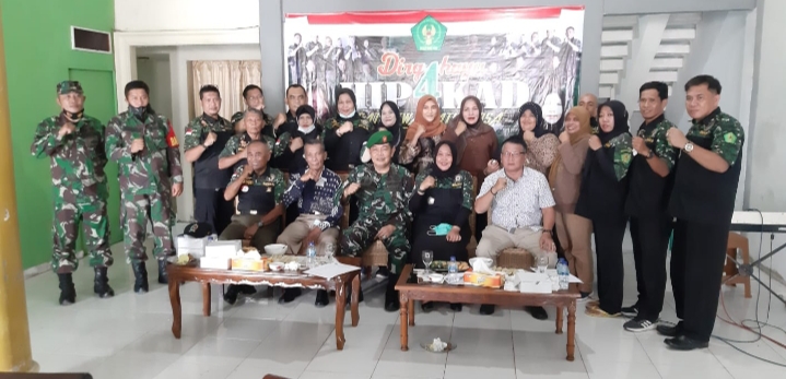 DPD HIPAKAD Provinsi Jambi Lakukan Potong Tumpeng Peringati HUT HIPAKAD ke- 4