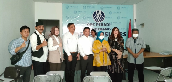 Ketua DPC PERADI Tangerang dan Pengurus Ambil Sikap Beredarnya Cuitan HPH di Medsos