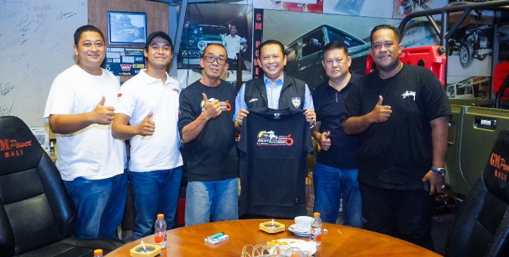 Kunjungi Bengkel Usaha Menengah GM Power Bali, Bamsoet Dukung Pengembangan Industri Restorasi Mobil Jeep Klasik