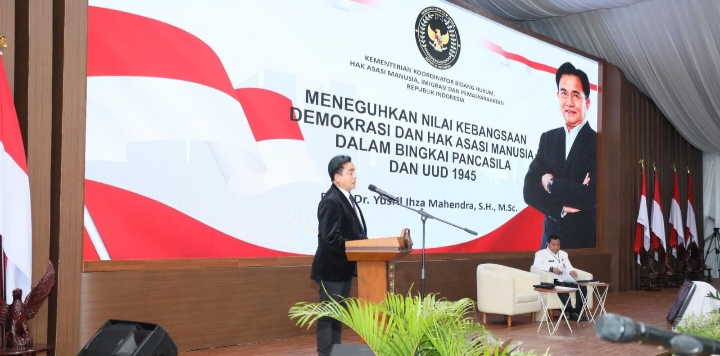 Jadi Pembicara di Retret Kepala Daerah, Menko Yusril Jelaskan Penguatan Ideologi Pancasila hingga Penegakan Hukum